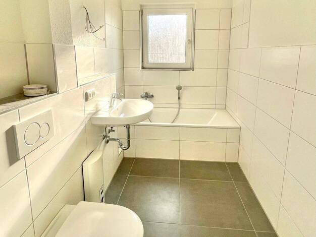 Studio zur Miete 740 € 3 Zimmer 67,3 m² 1. Geschoss frei ab sofort Stade 21680