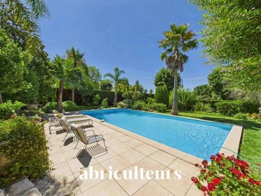 Haus zum Kauf 1.489.990 € 275 m² 1.450 m² Grundstück Village Centre La Colle-sur-Loup 06480