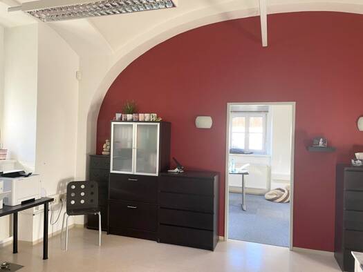Büro zur Miete 1.053 € 4,5 Zimmer 117 m² Bürofläche Kirchbach-Zerlach 8082