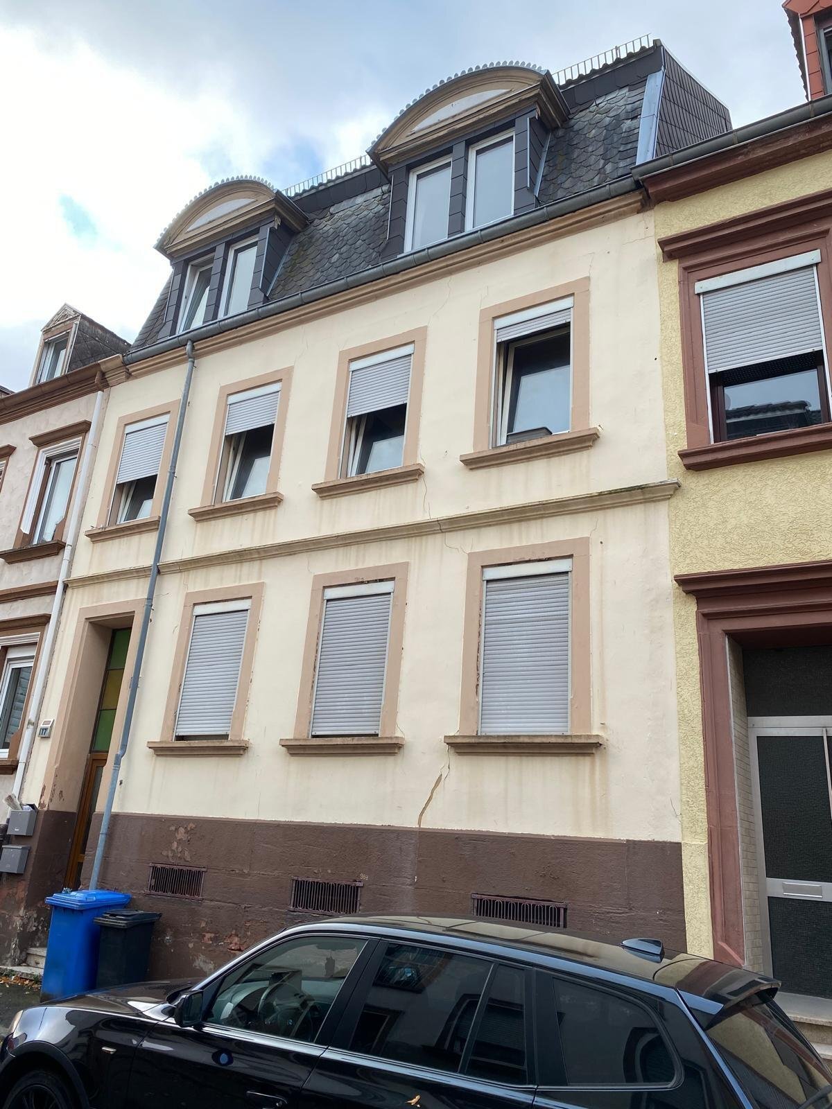 Mehrfamilienhaus zum Kauf 100.000 € 6 Zimmer 112 m²<br/>Wohnfläche 240 m²<br/>Grundstück Innenstadt - Ost Pirmasens 66953