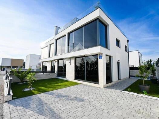 Haus zum Kauf 420.000 € 5 Zimmer 197 m² Privlaka