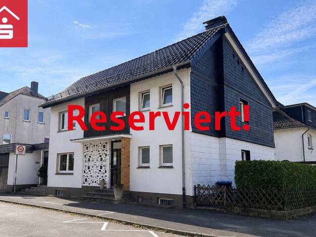 Einfamilienhaus zum Kauf 320.000 € 10 Zimmer 226,5 m² 556 m² Grundstück Brilon Brilon 59929