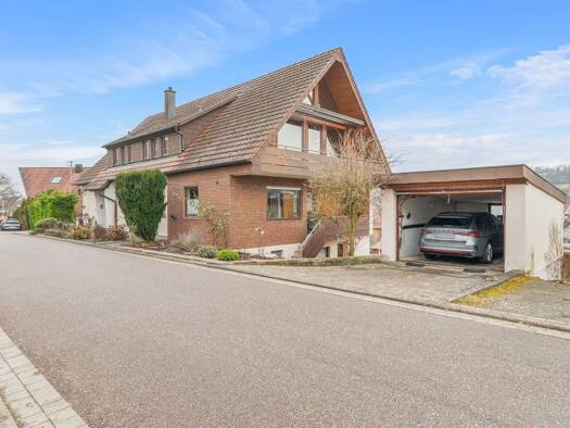 Mehrfamilienhaus zum Kauf 645.000 € 8 Zimmer 201,8 m² 760 m² Grundstück Ostelsheim 75395