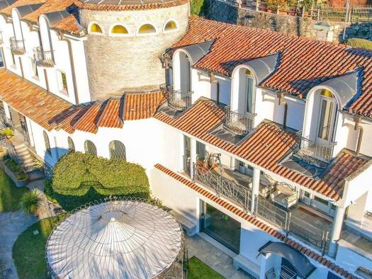 Haus zum Kauf 6.000.000 € 500 m² 1.000 m² Grundstück Verbania 28925