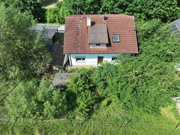 Einfamilienhaus zum Kauf 330.000 € 8 Zimmer 212 m² 769 m² Grundstück Untersiggingen Deggenhausertal 88693