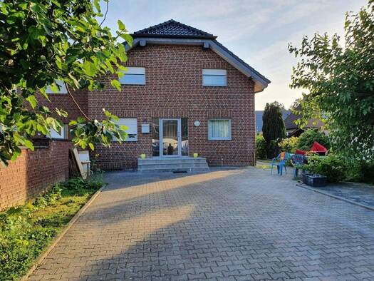 Einfamilienhaus zum Kauf 449.000 € 188 m² 620 m² Grundstück frei ab sofort Rurich Hückelhoven 41836