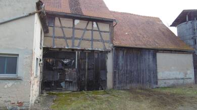 Bauernhaus zum Kauf 199.000 € 150 m² 4.500 m² Grundstück frei ab sofort Hochbach Burgbernheim 91593