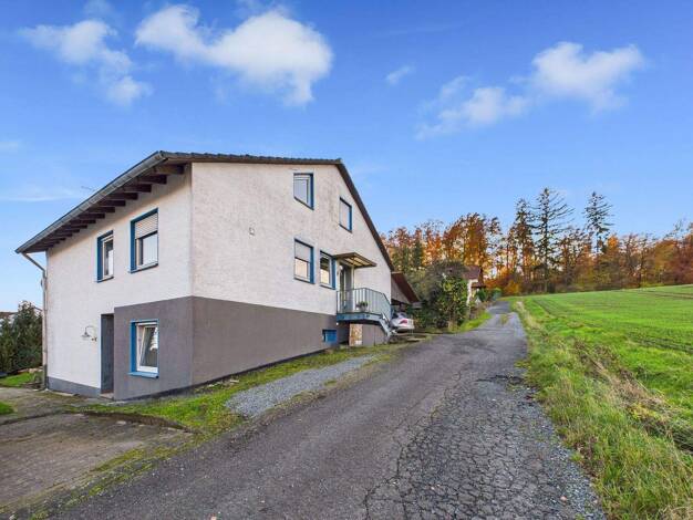 Mehrfamilienhaus zum Kauf 170.000 € 7 Zimmer 210 m² 554 m² Grundstück Olberode Oberaula / Olberode 36280