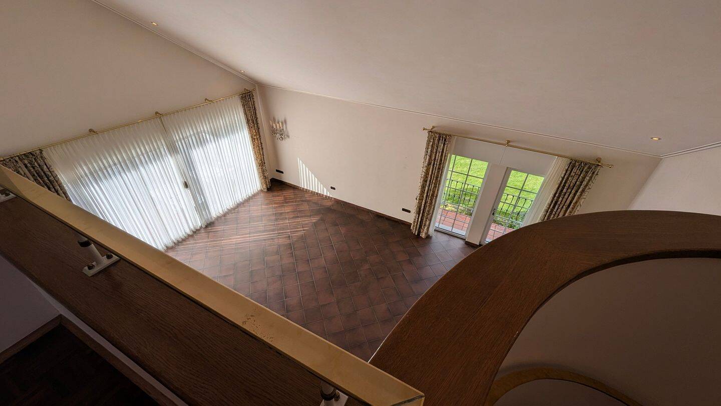Einfamilienhaus zum Kauf - Mehr