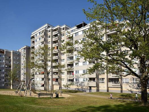 Wohnung zur Miete 533 € 3 Zimmer 69,4 m² 4. Geschoss frei ab sofort Breslauer Str. 275 Laagberg Wolfsburg 38440