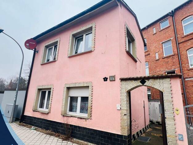 Einfamilienhaus zum Kauf 65.000 € 2,5 Zimmer 70 m² 66 m² Grundstück Moltkestraße 1 Stendal 39576