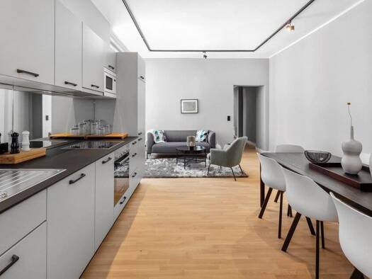 Wohnung zur Miete 2.440 € 4,5 Zimmer 132 m² 4. Geschoss Prenzlauer Berg Berlin 10439
