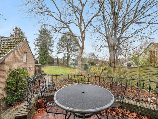 Einfamilienhaus zum Kauf 410.000 € 4,5 Zimmer 98 m² 933 m² Grundstück Berrenrath Hürth 50354