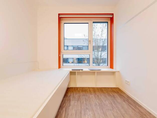 Studio zur Miete 535 € 1 Zimmer 12 m² 5. Geschoss frei ab 01.04.2026 Ostendstraße Oberschöneweide Berlin 12459