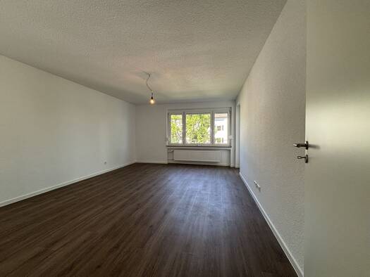 Wohnung zur Miete 1.340 € 4 Zimmer 89 m² frei ab sofort Besigheimer Str. 23 Eglosheim Ludwigsburg / Eglosheim 71634