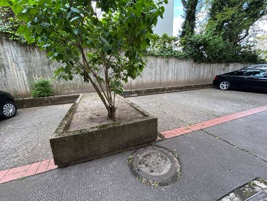 Garage zur Miete provisionsfrei 55 € Röderbergweg 136 Ostend Innenstadt IV 60385