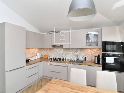 Wohnung zum Kauf 395.000 € 4 Zimmer 110 m² 1. Geschoss Trinajstici, Kastav Kastav