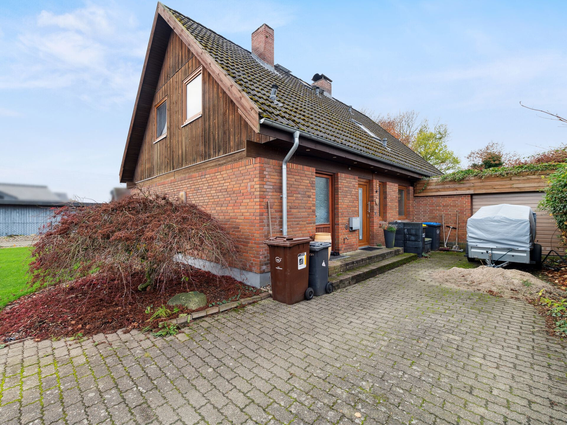 Einfamilienhaus zum Kauf 298.000 € 5 Zimmer 142 m²<br/>Wohnfläche 887 m²<br/>Grundstück Alt Duvenstedt Alt Duvenstedt 24791