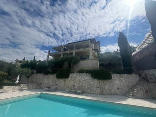 Wohnung zur Miete 3.000 € 5 Zimmer 120 m² Torri del Benaco (VR) 37010