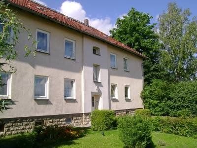 Wohnung zur Miete 379 € 3 Zimmer 58,3 m²<br/>Wohnfläche EG<br/>Geschoss ab sofort<br/>Verfügbarkeit Stedtener Straße 41 Röblingen am See Seegebiet Mansfelder Land 06317