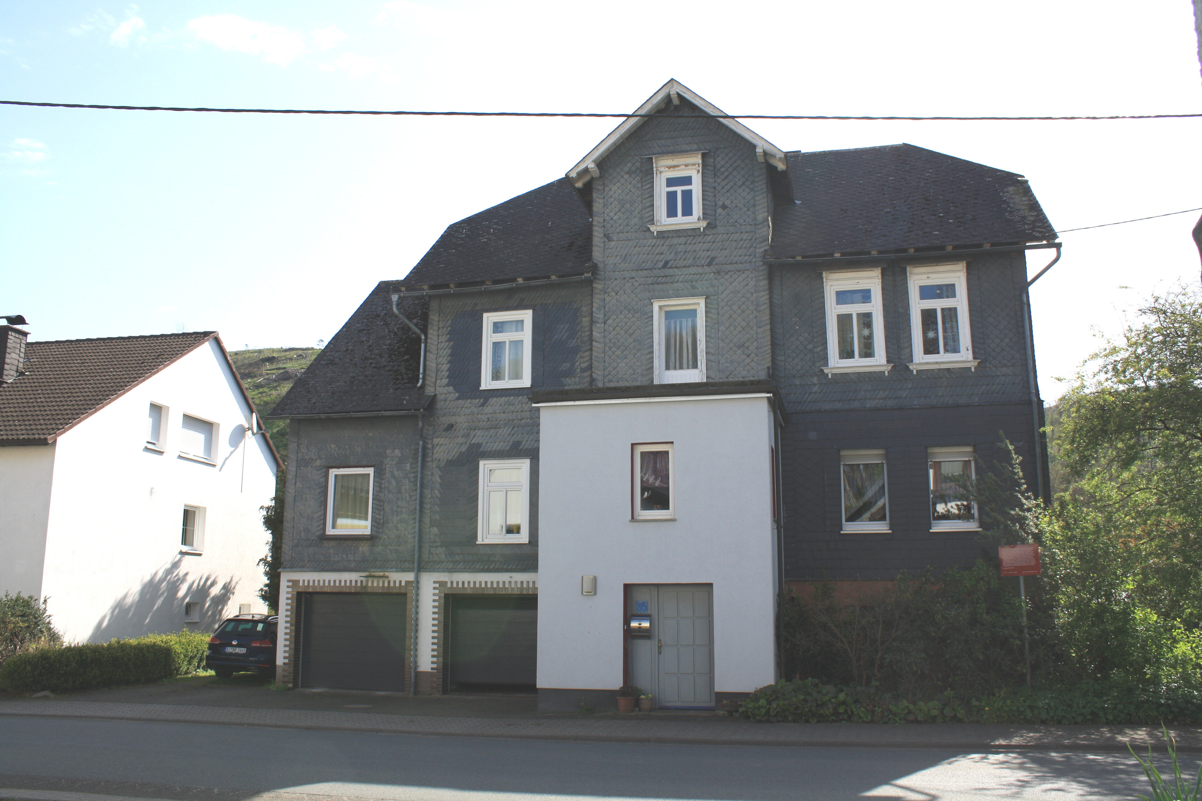 Mehrfamilienhaus zum Kauf 198.000 € 180 m²<br/>Wohnfläche 2.350 m²<br/>Grundstück Arfeld Bad Berleburg 57319