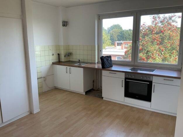 Wohnung zur Miete 509 € 3 Zimmer 78 m² 2. Geschoss frei ab 02.09.2026 Solterbeerenhof 26 Schleswig 24837