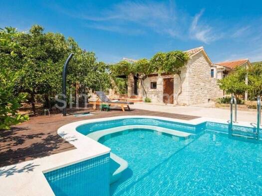 Villa zum Kauf 960.000 € 3 Zimmer 360 m² 3.000 m² Grundstück Marina 21222