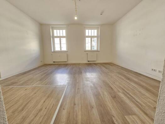 Wohnung zur Miete 199 € 1 Zimmer 36,3 m² 2. Geschoss Bernsdorfer Straße 90 Bernsdorf Chemnitz 09126