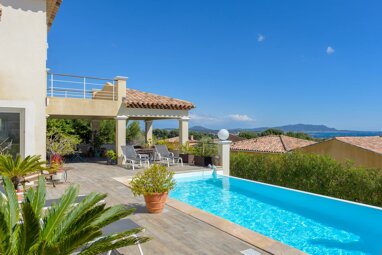 Einfamilienhaus zum Kauf 1.890.000 € 8 Zimmer 215 m² 900 m² Grundstück La Ville BANDOL 83150