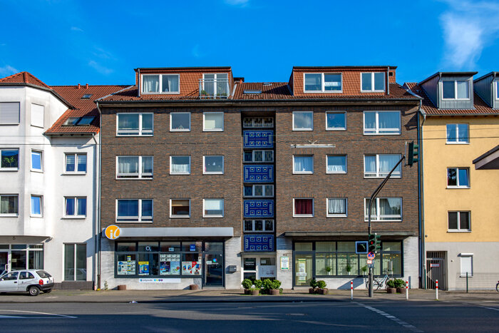 Wohnung zur Miete 959 € 4 Zimmer 83 m²<br/>Wohnfläche 1.<br/>Geschoss 22.11.2024<br/>Verfügbarkeit Solinger Straße 123 Immigrath Langenfeld 40764