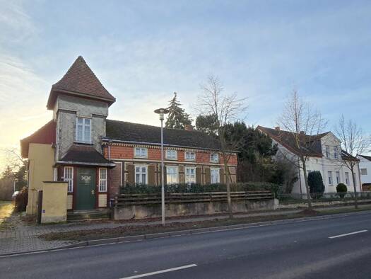 Einfamilienhaus zum Kauf 75.000 € 7 Zimmer 200 m² 1.319 m² Grundstück Wanzlebener Allee 7 Seehausen Wanzleben-Börde 39164