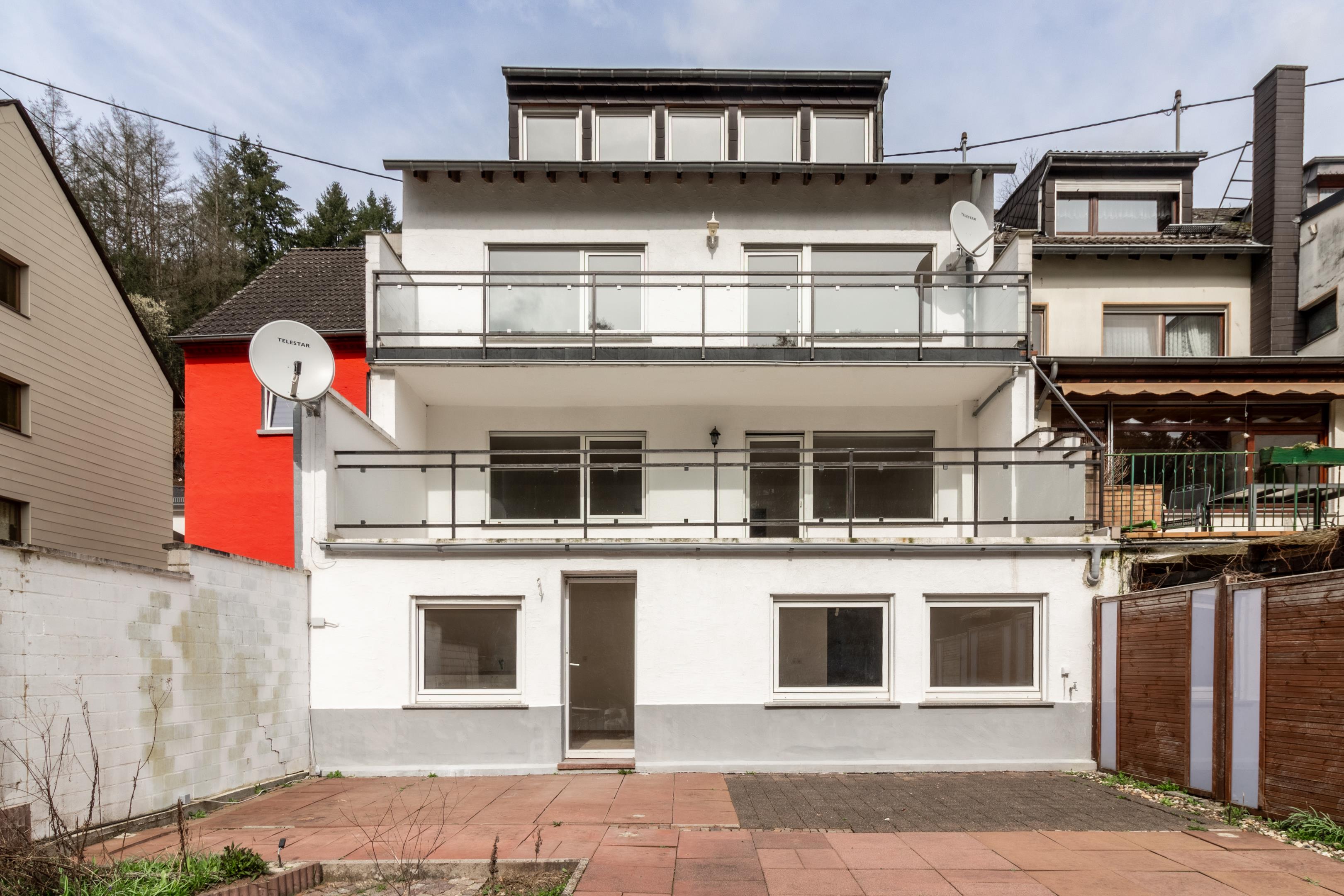 Mehrfamilienhaus zum Kauf 590.000 € 9 Zimmer 255 m²<br/>Wohnfläche 522 m²<br/>Grundstück ab sofort<br/>Verfügbarkeit Zewen 1 Trier 54294