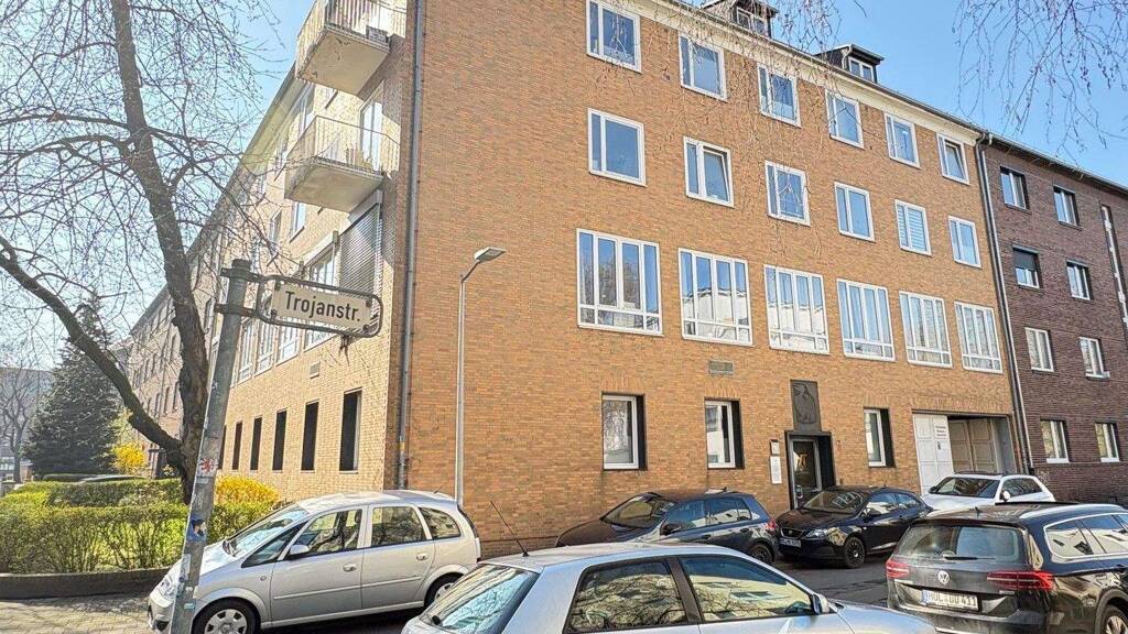 Wohnung zur Miete 1.310 € 3 Zimmer 97 m² 1. Geschoss frei ab 01.05.2026 Trojanstraße 16 List Hannover 30177