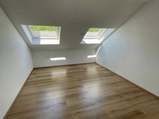 WG-Zimmer zur Miete 660 € 2 Zimmer 55 m² Geschoss 1/2 frei ab 01.07.2026 Randersacker 97236