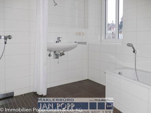 Wohnung zur Miete 371 € 2 Zimmer 50,3 m² 2. Geschoss Bahnhofstraße 13 Berga Berga-Wünschendorf 07980