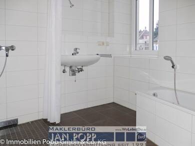 Wohnung zur Miete 371 € 2 Zimmer 50,3 m² 2. Geschoss Bahnhofstraße 13 Berga Berga-Wünschendorf 07980