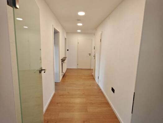 Wohnung zur Miete 900 € 3 Zimmer 83 m² Geschoss 1/1 frei ab sofort Krumbach Krumbach (Schwaben) 86381