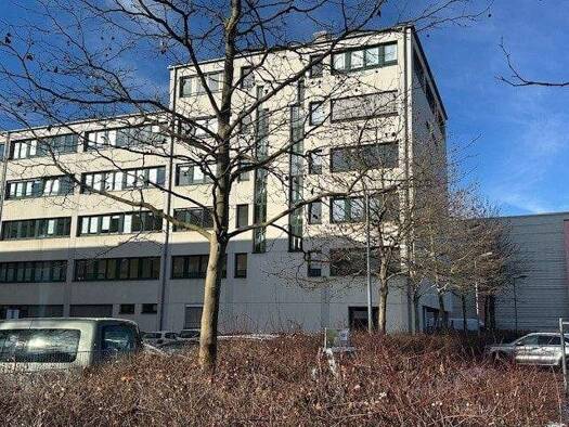 Büro zur Miete 1.030 € 6 Zimmer 158 m² Bürofläche Industriegebiet Landshut 84028