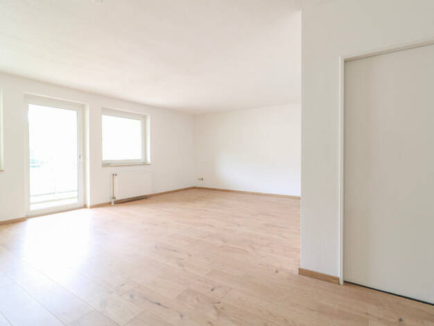 Wohnung zur Miete 470 € 3 Zimmer 82,9 m² 2. Geschoss frei ab 01.09.2025 Königsberger Str. 73 Schalke Gelsenkirchen, Altstadt 45881