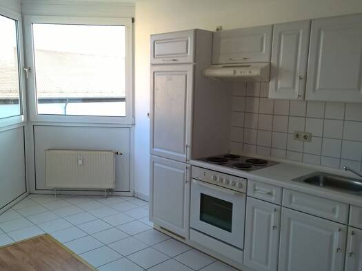 Wohnung zur Miete 310 € 1 Zimmer 31 m² Geschoss 3/4 frei ab 01.03.2026 Klotzsche Dresden 01109