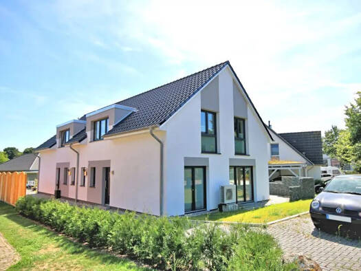 Doppelhaushälfte zum Kauf provisionsfrei 425.000 € 4 Zimmer 93,9 m² 417 m² Grundstück Warder Rohlstorf 23821