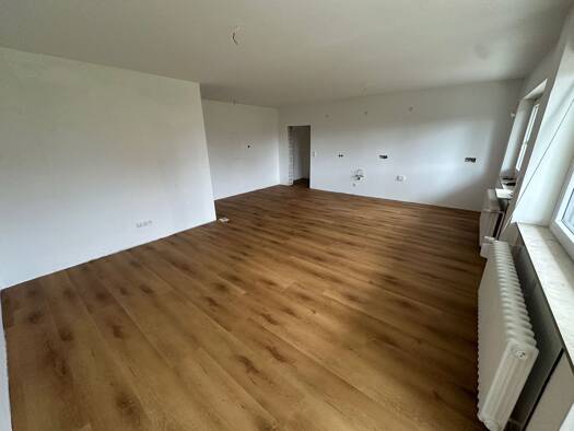 Terrassenwohnung zur Miete 950 € 2 Zimmer 74 m² Geschoss -1/3 frei ab sofort Veitshöchheim 97209