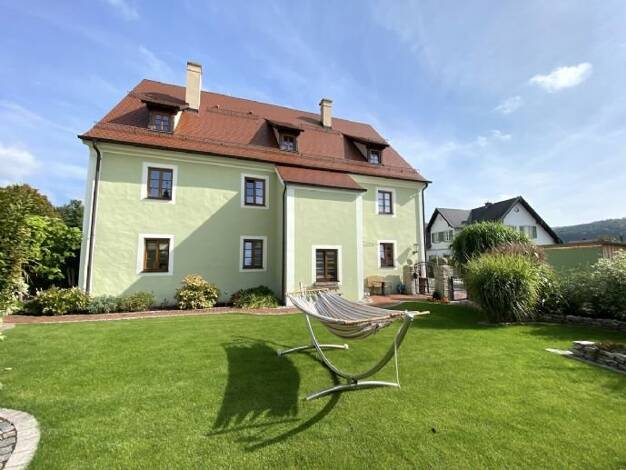 Wohnung zur Miete 1.270 € 3 Zimmer 134 m² frei ab sofort Burggriesbach Freystadt 92342