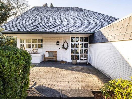 Einfamilienhaus zum Kauf 1.085.000 € 5 Zimmer 171,5 m² 820 m² Grundstück Duvenstedt Hamburg / Duvenstedt 22397