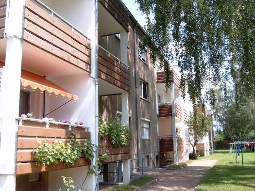 Wohnung zur Miete 430 € 3 Zimmer 65,6 m² 1. Geschoss Moritz-Hill-Straße 65 Weißenfels 06667