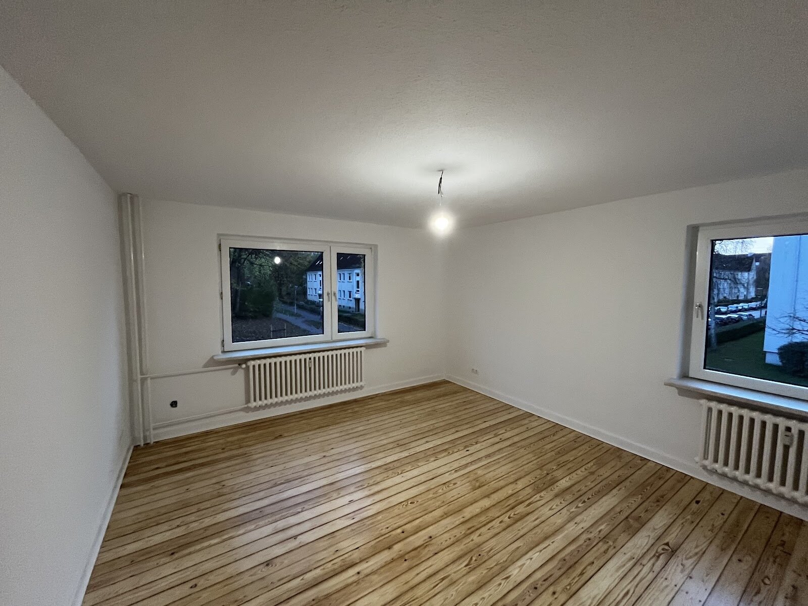 Wohnung zur Miete 650 € 2,5 Zimmer 64,9 m²<br/>Wohnfläche 1.<br/>Geschoss 16.01.2025<br/>Verfügbarkeit Erlenkamp 9 Wellingdorf Kiel 24148