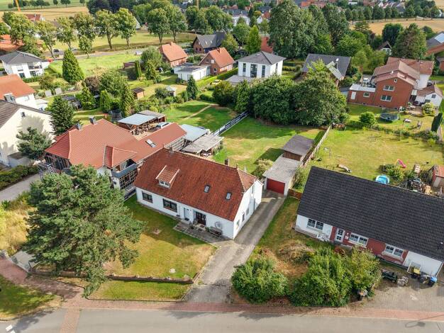 Mehrfamilienhaus zum Kauf 215.000 € 8 Zimmer 205 m² 1.103 m² Grundstück Eickhorst Hille 32479