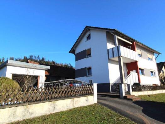 Mehrfamilienhaus zum Kauf 329.000 € 10 Zimmer 186 m² 1.099 m² Grundstück Glosberg Kronach / Glosberg 96317