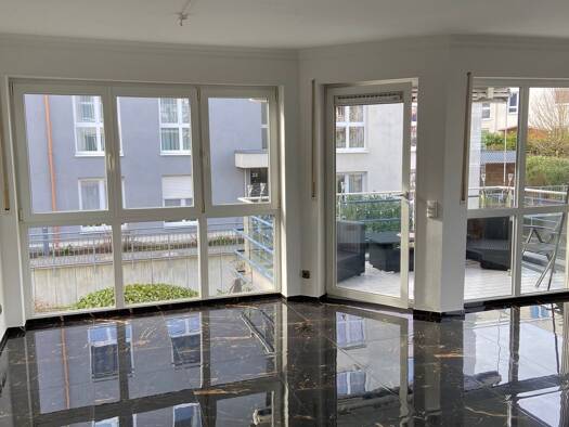 Wohnung zur Miete 1.500 € 3 Zimmer 86 m² Geschoss 1/3 frei ab sofort Wiesbaden 65197