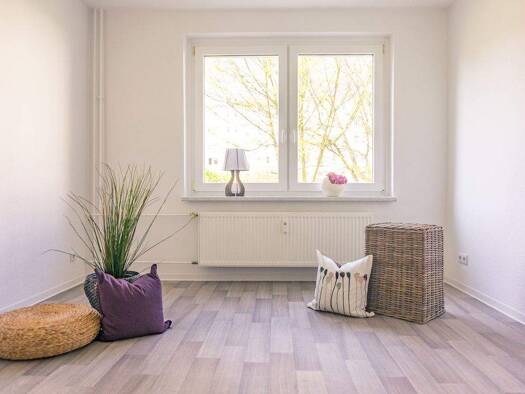 Wohnung zur Miete 349 € 2 Zimmer 51,2 m² 1. Geschoss frei ab 01.04.2026 Draisdorfer Str. 12 Furth Chemnitz 09114